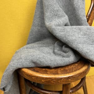Bio-Merinowolldecke aus Fleece in der Farbe grau/fels, Größe ca. 140 x 220 cm von Reiff